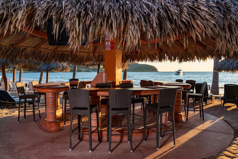 Hotel Villa Mexicana Zihuatanejo Buitenkant foto