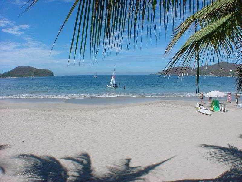 Hotel Villa Mexicana Zihuatanejo Buitenkant foto